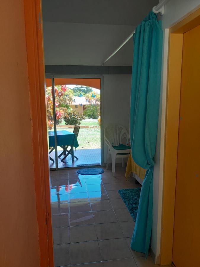 My Tiny Caritan- Petit Coin De Paradis- Bungalow De Vacances- Jardin, Plage, Piscine Attenante Sainte-Anne Εξωτερικό φωτογραφία